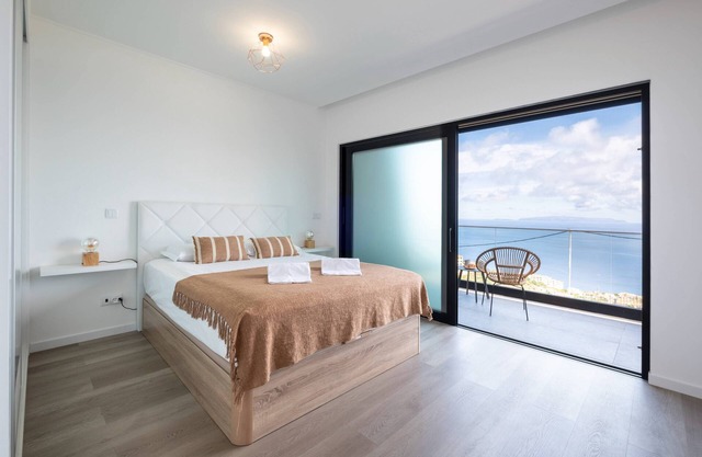 Villa Bela Horizonte by GALMI