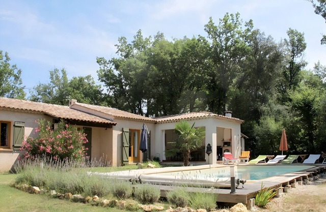 Villa "Bignone" with private pool, private terrace and Wi-Fi