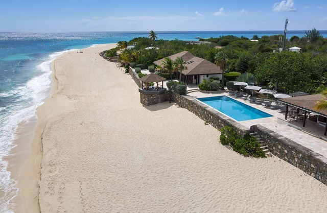 Villa Blue Beach Fall Promotion | Beach Front - Located in Exquisite Baie Longue with Private Pool