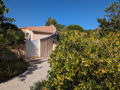 villa bord de mer