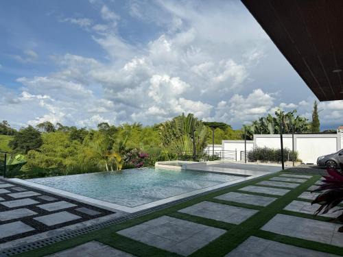 VILLA BOREALES i