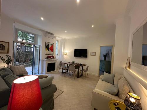 Villa Borghese Home & Terrace