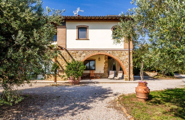 Villa "Bouganville - Colleberto" with Sea View, Private Terrace & Wi-Fi