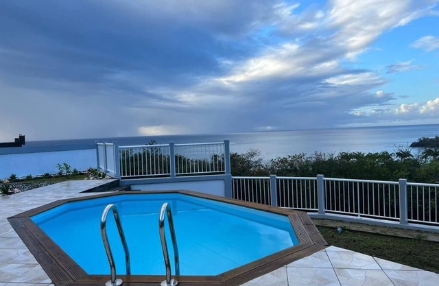 Villa Calme et Paisible à 5 Minutes de la Plage de Leroux à Pied
