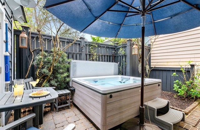 Villa Carolina | Explore the Old Village Charm!