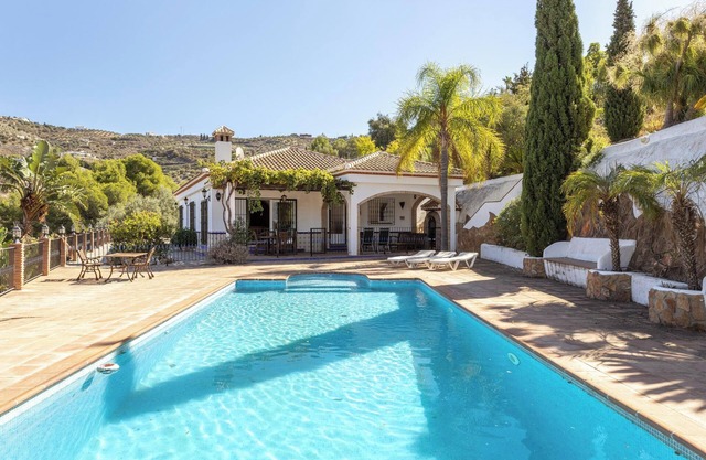 Villa Casa Cristina with Mountain View, Pool, Garden, A/C & Wi-Fi