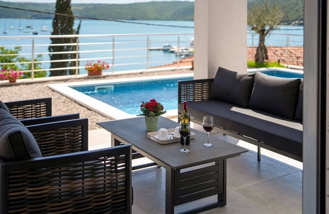 Villa Cincin (95377-K1) - Trget