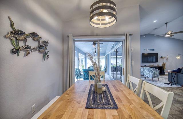 Villa close to SW Florida Beaches and Golf Courses