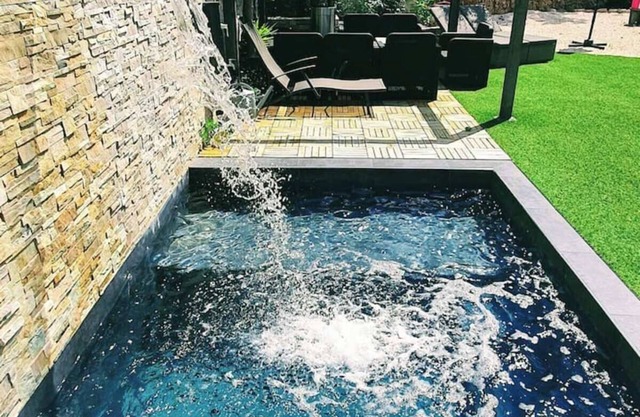 Villa 'Contemporaine Côte Azur Calme' with Sea View, Wi-Fi and Air Conditioning
