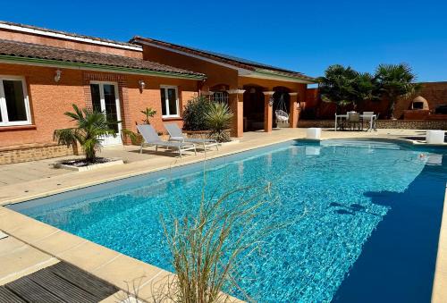 Villa détente, piscine, spa et loisirs
