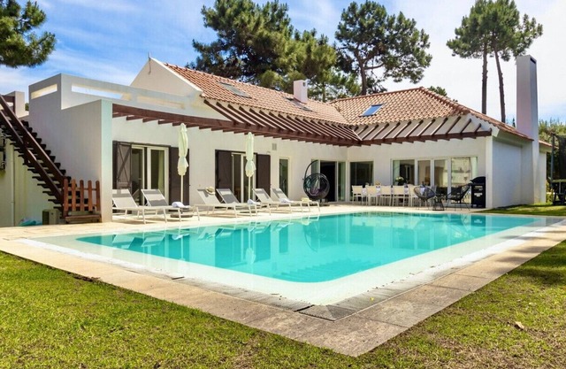 Villa da Oliveira with Pool - Golf Aroeira