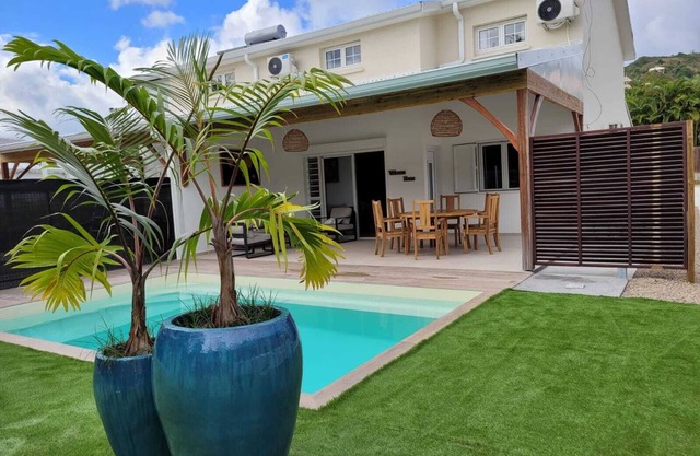 Villa de Charme Avec Piscine 1 Minute d une Superbe Plage