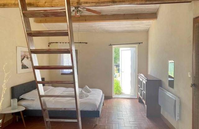 Villa de Charme Avec Piscine Dans Avignon,quartier St Gabriel/ceinture Verte