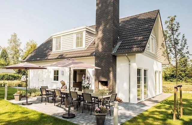 Villa de Hertog 722 - Five Bedroom Resort, Sleeps 10