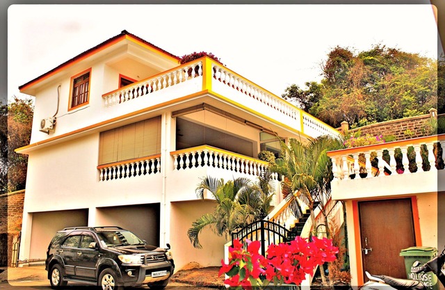 Villa De Plumeria Pvt Pool WiFi, 3 min to beach!