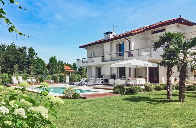 Villa Diamante by VILLASRETREATS, Top Luxury 5 Stars W/Pool near Beach Clubs