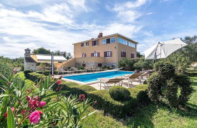 Villa Divina in Sisan
