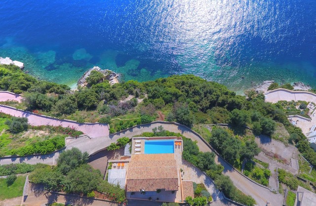 Villa Domina - Private Beach & Tender Platform