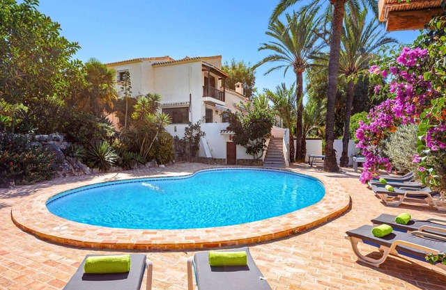 Villa Donzella by Villa Plus