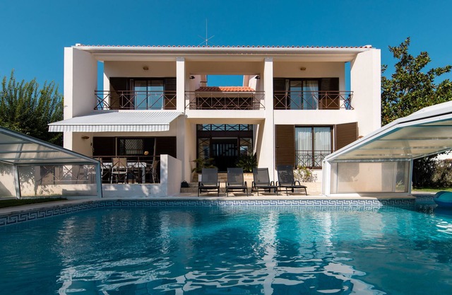 Villa "Dorada"