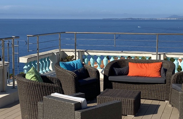 Villa Dracoena. Belle Epoque villa with great sea view. Heated pool.
