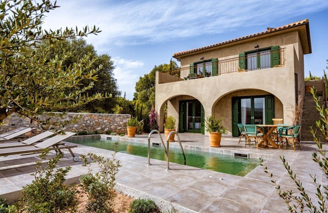 Villa Drosoula - Two Bedroom Villa, Sleeps 4