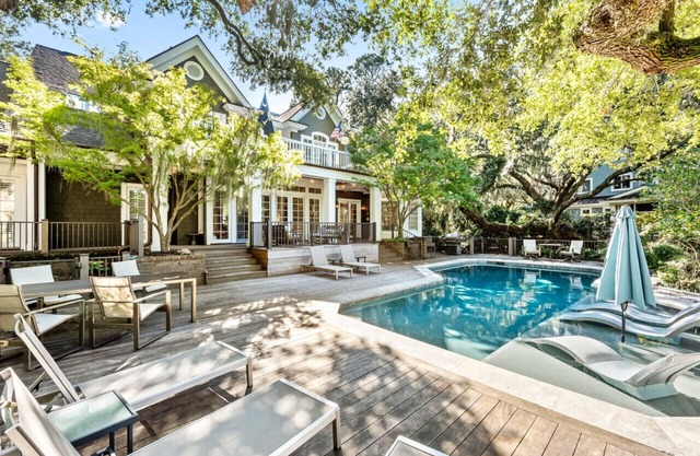 Villa ESTE, 130 Flyway - Private Saltwater Pool - Heating Optional