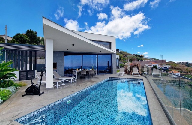 Villa Estrelícia by LovelyStay