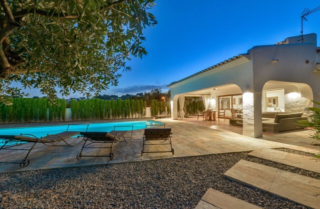 Villa for rent in Moraira, LA ROCALLA