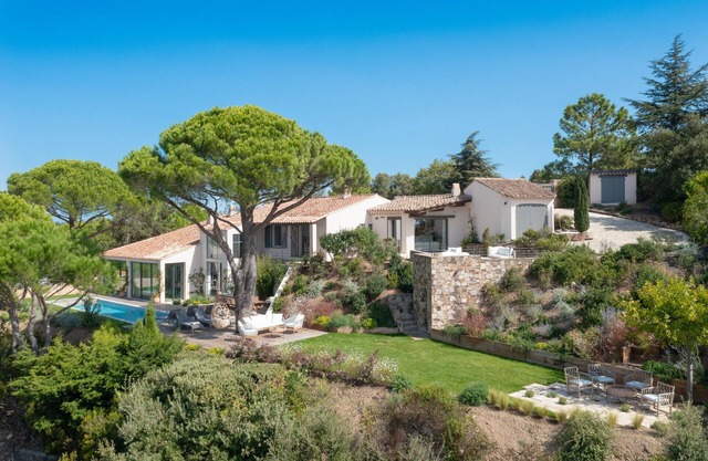 Villa Gigaro Heights