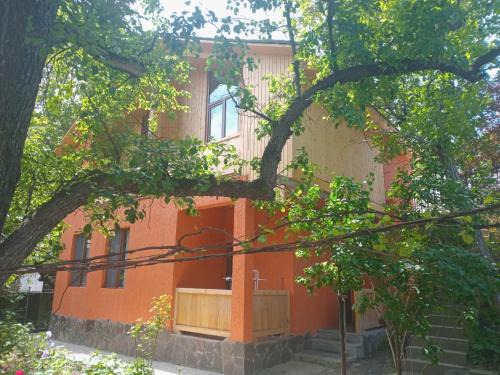 villa green garden borjomi