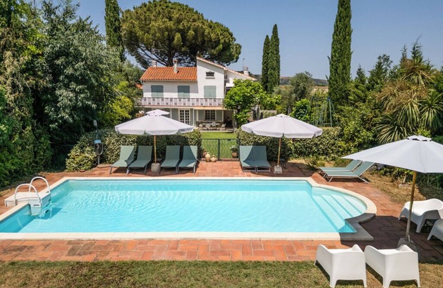 villa ground floor completely renovated swimming pool large garden-Céret