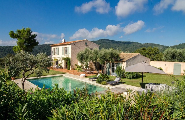 Villa Harmony - Provencal mas with sea views