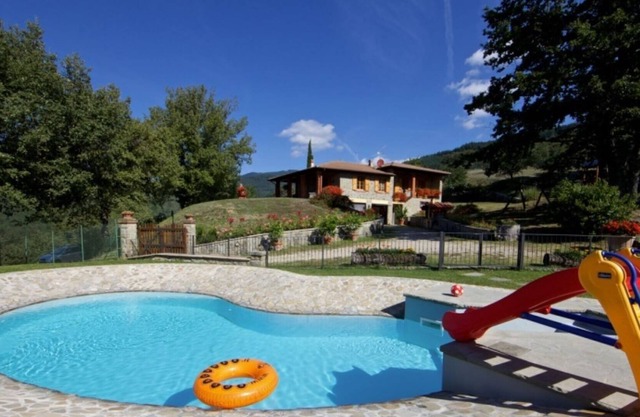 Villa Heidi. Sleeps 6. Private pool.