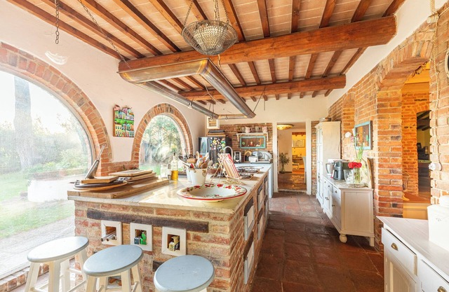 Villa "Il Convivio" with Pool, Wi-Fi, Garden & Terrace