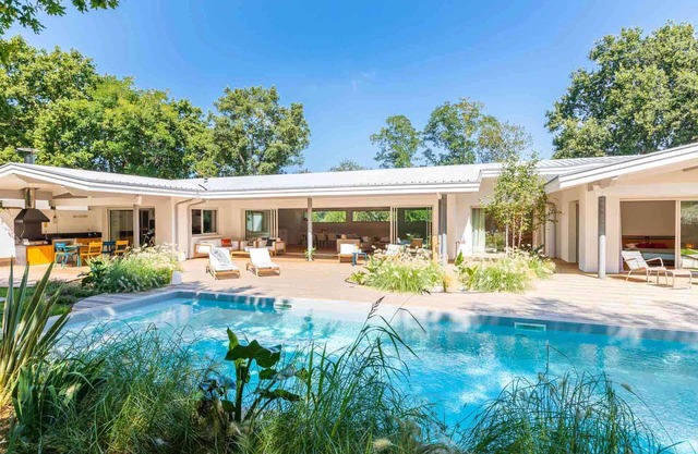 Villa in a forested area of Capbreton, 7 minutes from the Hossegor golf course