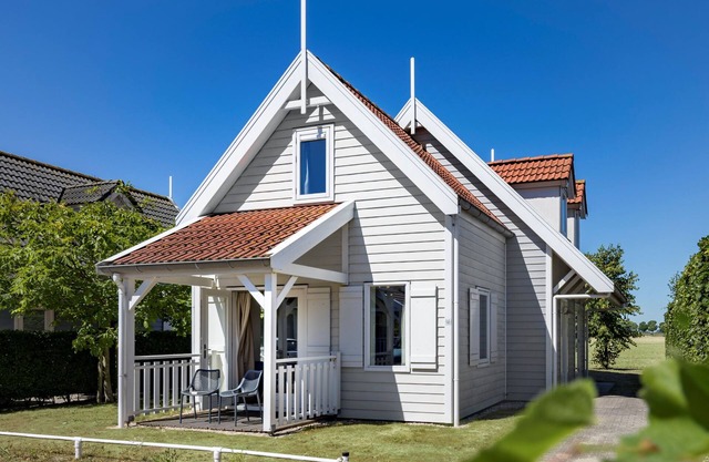 Villa in Aquadelta with Child-Friendly Features