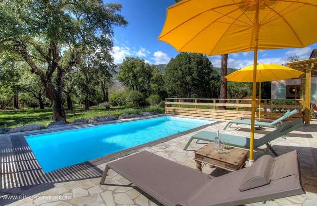 Villa in the the maquis, close to the beaches of Cala Rossa & St Cyprien