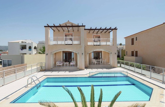 Villa in Rethimnon Crete with Private Pool