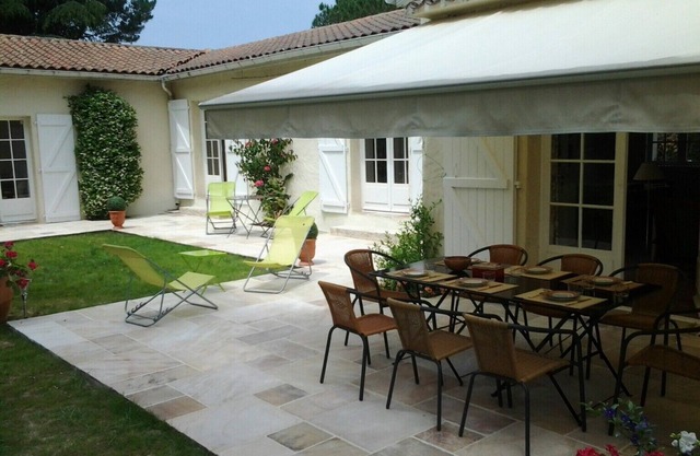 Villa in Urrugne, full foot between sea and mountain