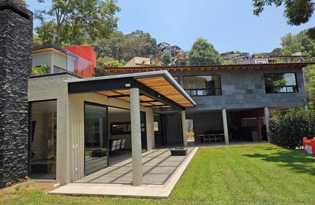 Villa in Valle de Bravo