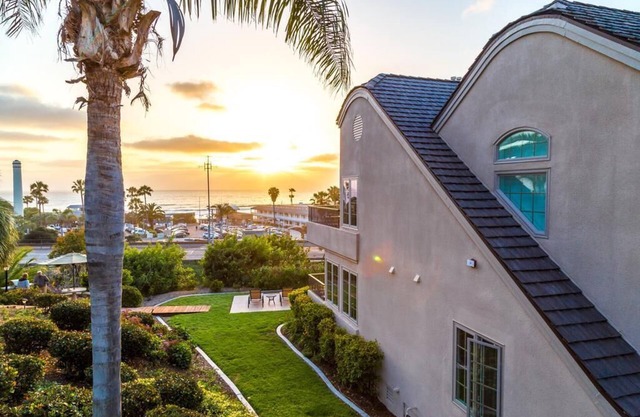 Villa L'Auberge in Del Mar across the street from powerhouse park and beach