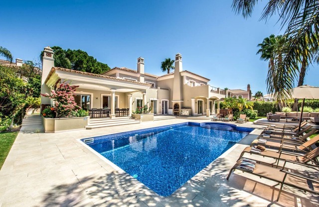 Villa Lella - Five Bedroom Villa, Sleeps 10