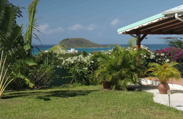 Villa Les Cocotiers in Bas vent Deshaies