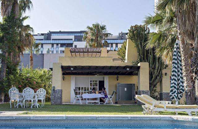 VILLA LOS ALAMOS NEXT TO THE SEA