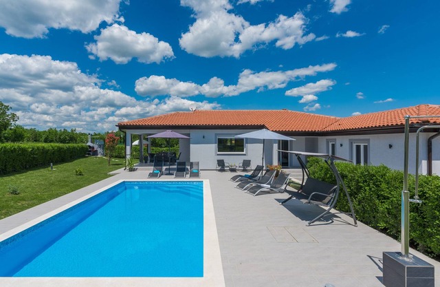 Villa Lovre nearby Labin – Crovillas GmbH