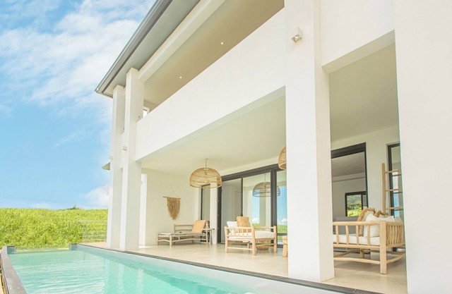 Villa Luxueuse avec piscine Vue Panoramique sur Océan et Montagne