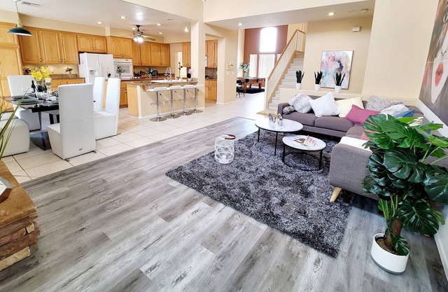 Villa Luxur- Modern Stylish house W/ Gym & Spa