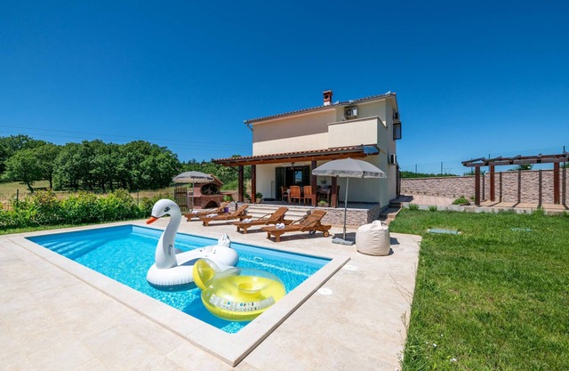 Villa Madonnina with pool