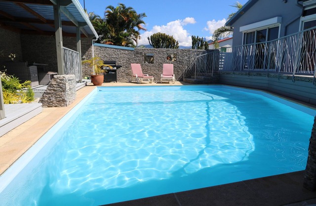 Villa Malaya Détente Assurée Piscine, Jacuzzi et Babyfoot